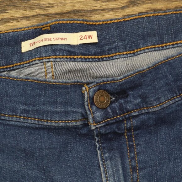 NWT Levis Womens Plus Size 721 High Rise Skinny Jeans Straight Through Blue 24W - Picture 8 of 9